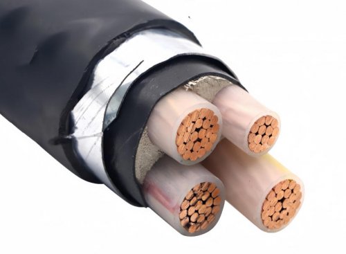 电缆在运行中造成击穿的原因有哪些？